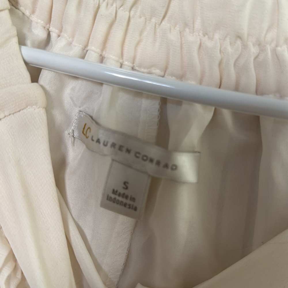 White maxi skirt - Picture 3 of 3